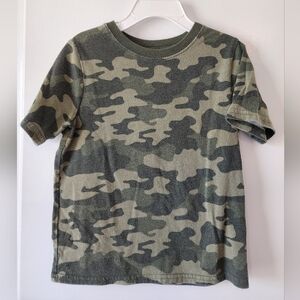 5t Garanimals green camouflaged‎ t-shirt